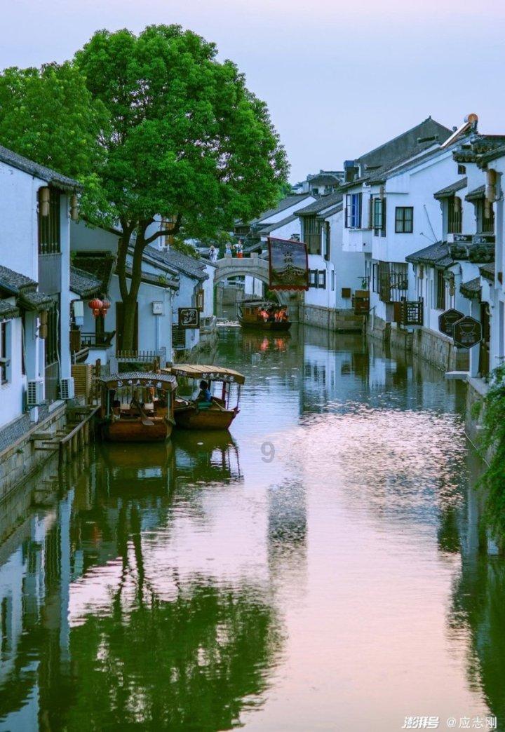皇冠地下城